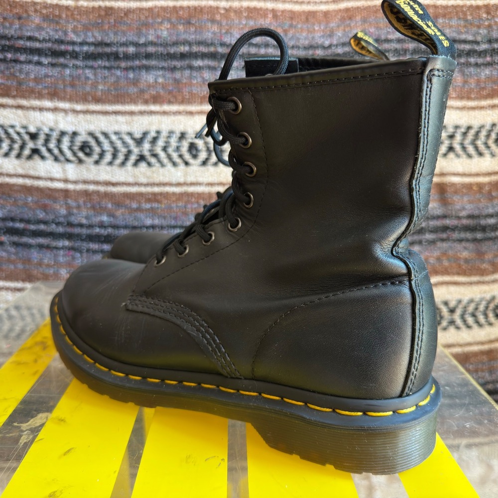 Dr. Martens 1460 Boots Womens 9 Black Leather 8-Eye Lace Up Combt - Picture 3 of 6